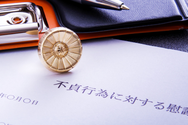 弁護士バッジ